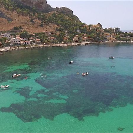 Palermo Mare Holidays Sferracavallo Eksteriør bilde