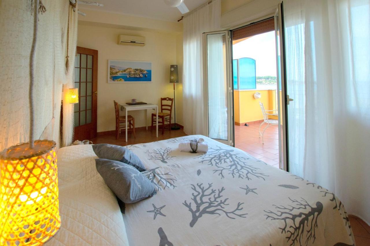 Palermo Mare Holidays Sferracavallo Eksteriør bilde